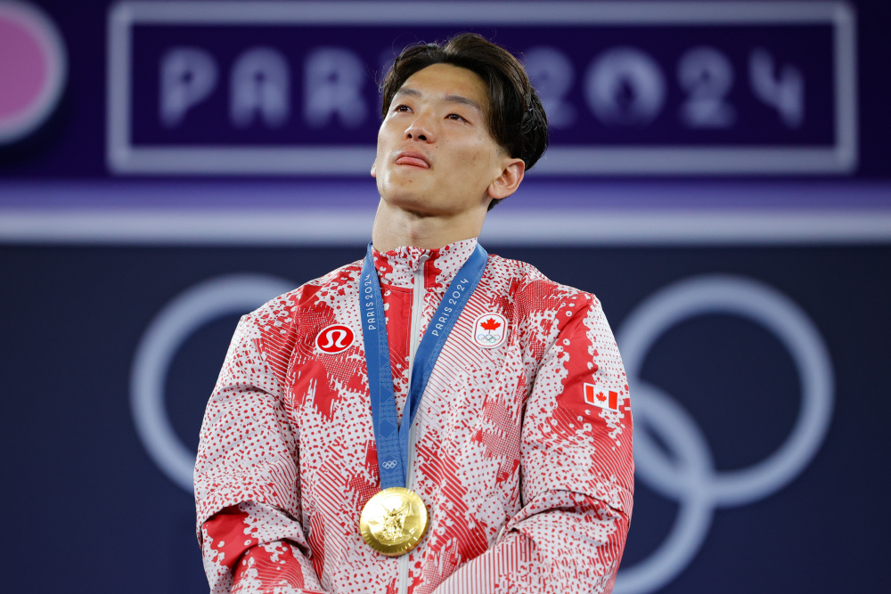 开云体育官网-加拿大体操选手高难度动作斩获金牌