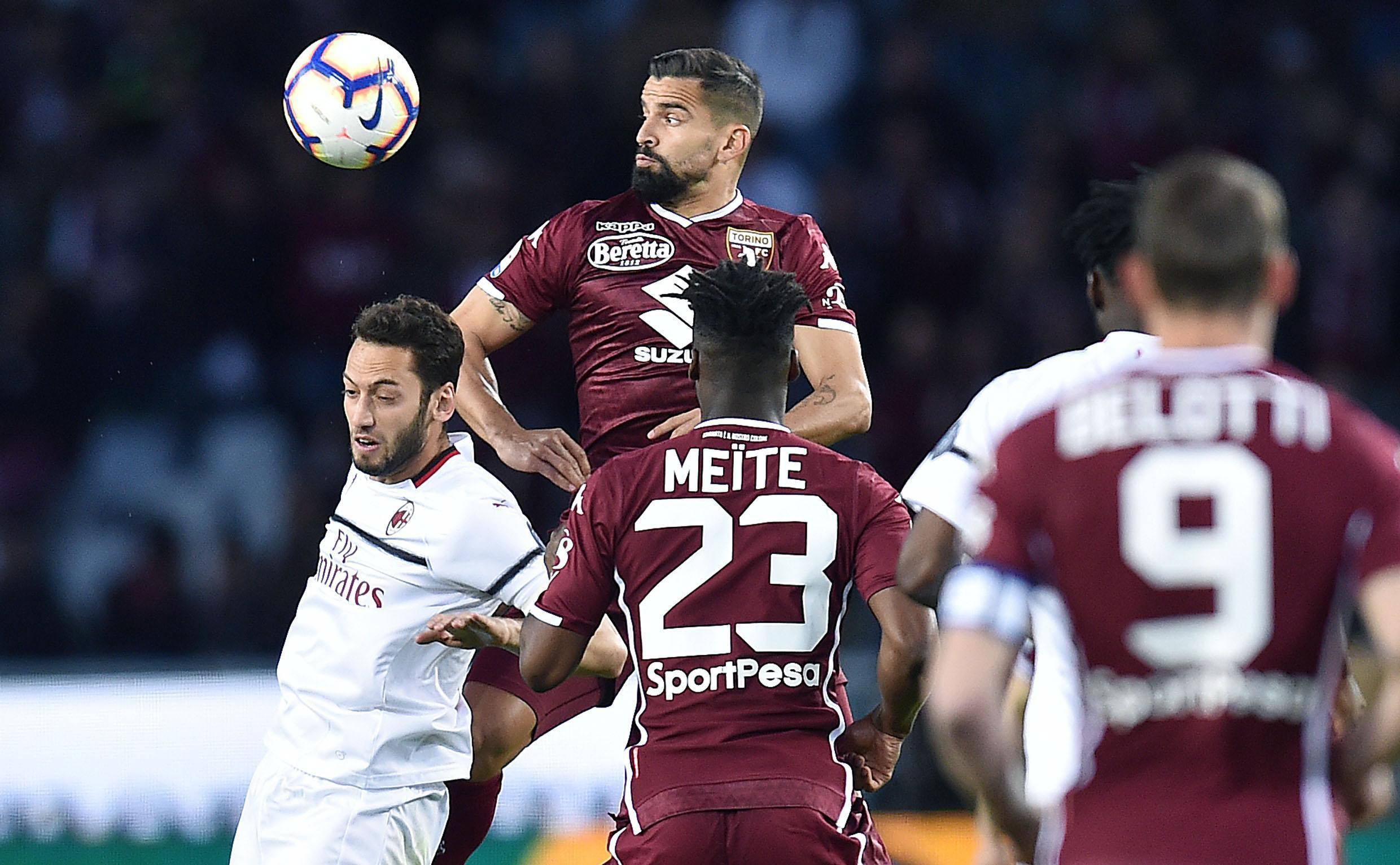 多支劲旅争冠，意大利足球联赛秩序大乱的简单介绍