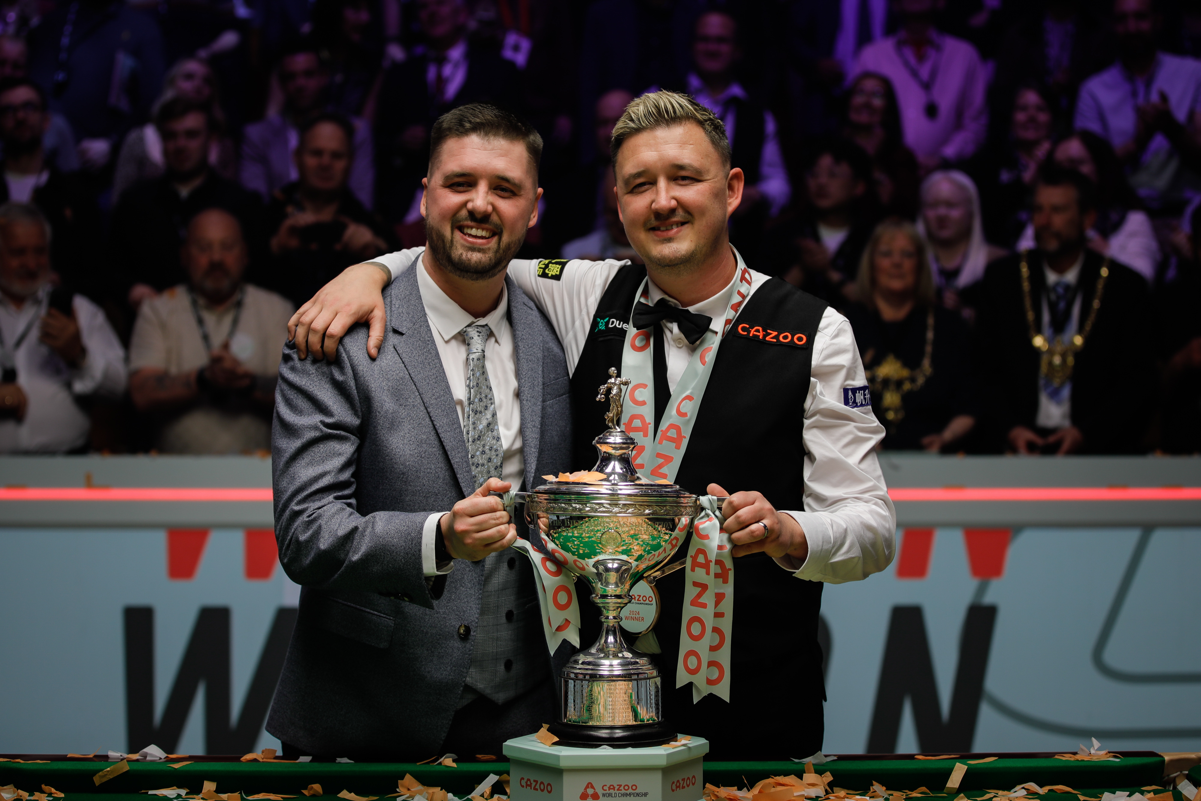 开云官网-包含法兰克福球员在比赛中表现抢眼，荣膺MVP的词条