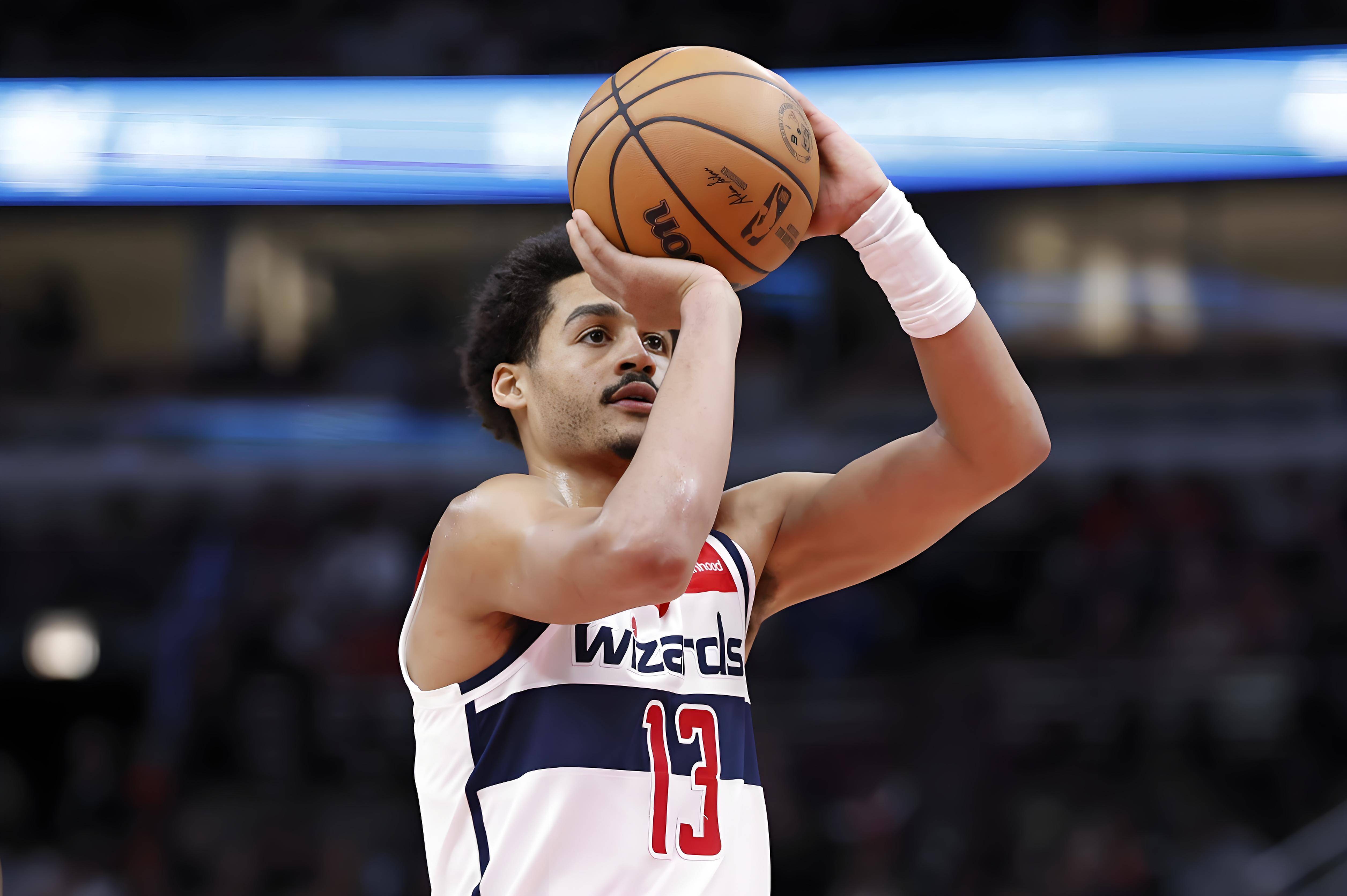 魔术中锋武切维奇大放异彩，成为全队希望