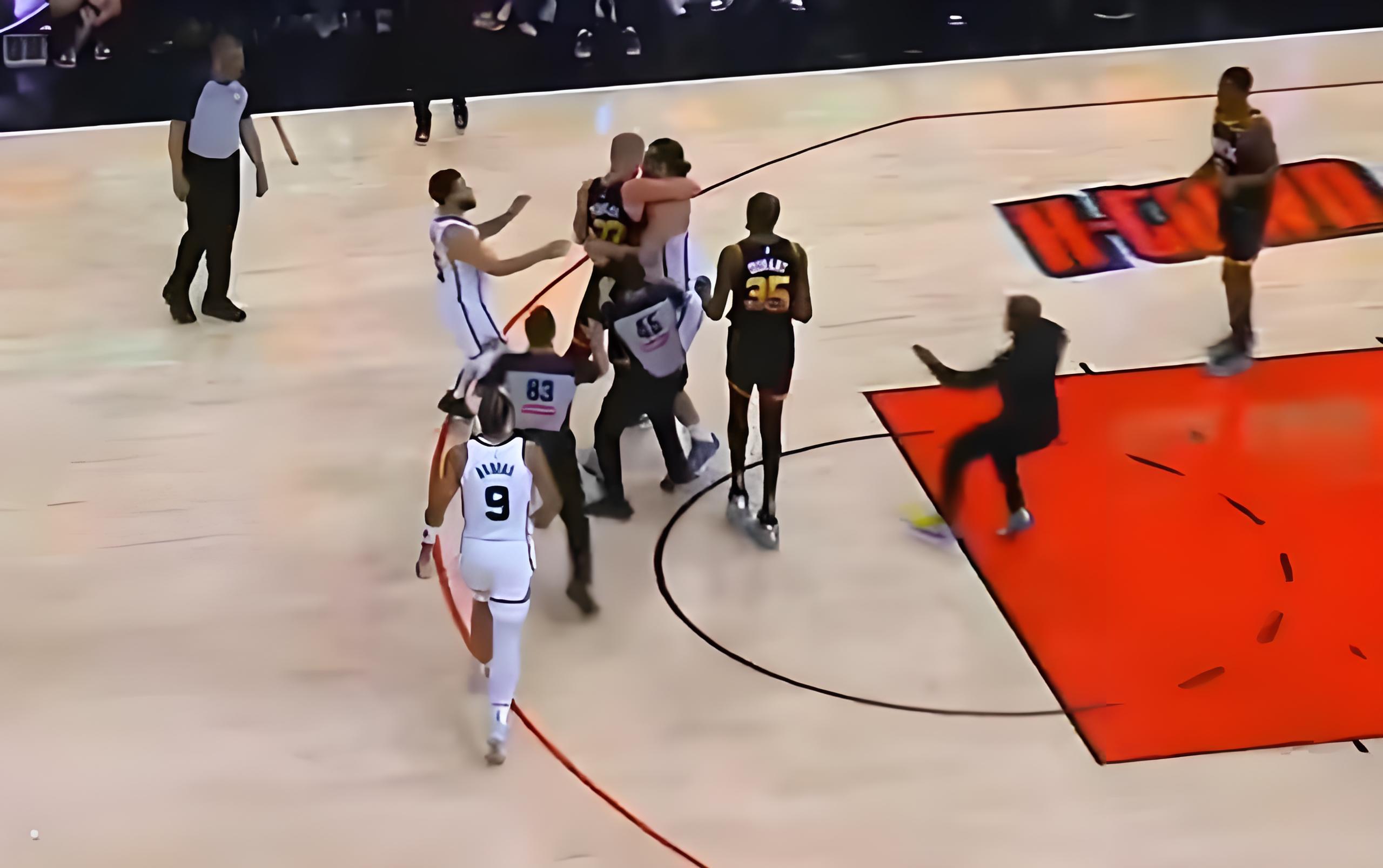 火箭遭遇犯规争议，客场负于开拓者的简单介绍