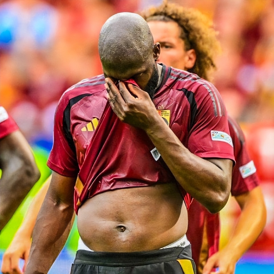 开云体育中国-关于国际米兰新赛季主场首胜引发球迷热议的信息