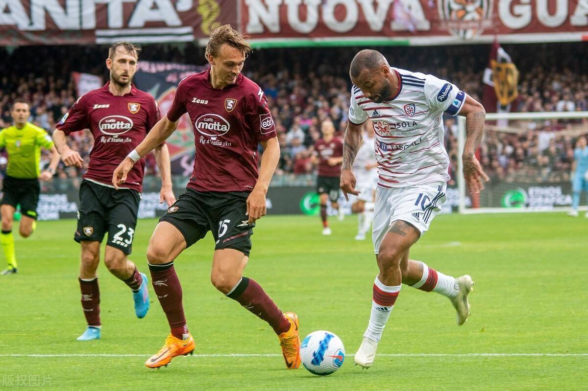 开云体育入口-皇家马德里双杀梅斯塔利亚，高抬新地的简单介绍