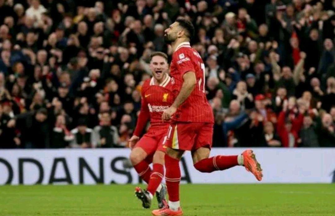 开云平台-热刺后卫受罚，因红牌停赛一场的简单介绍