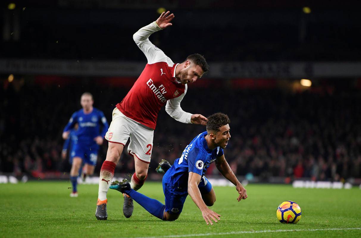 开云体育APP下载-包含阿森纳主场2-0战胜埃弗顿，延续不败战绩的词条