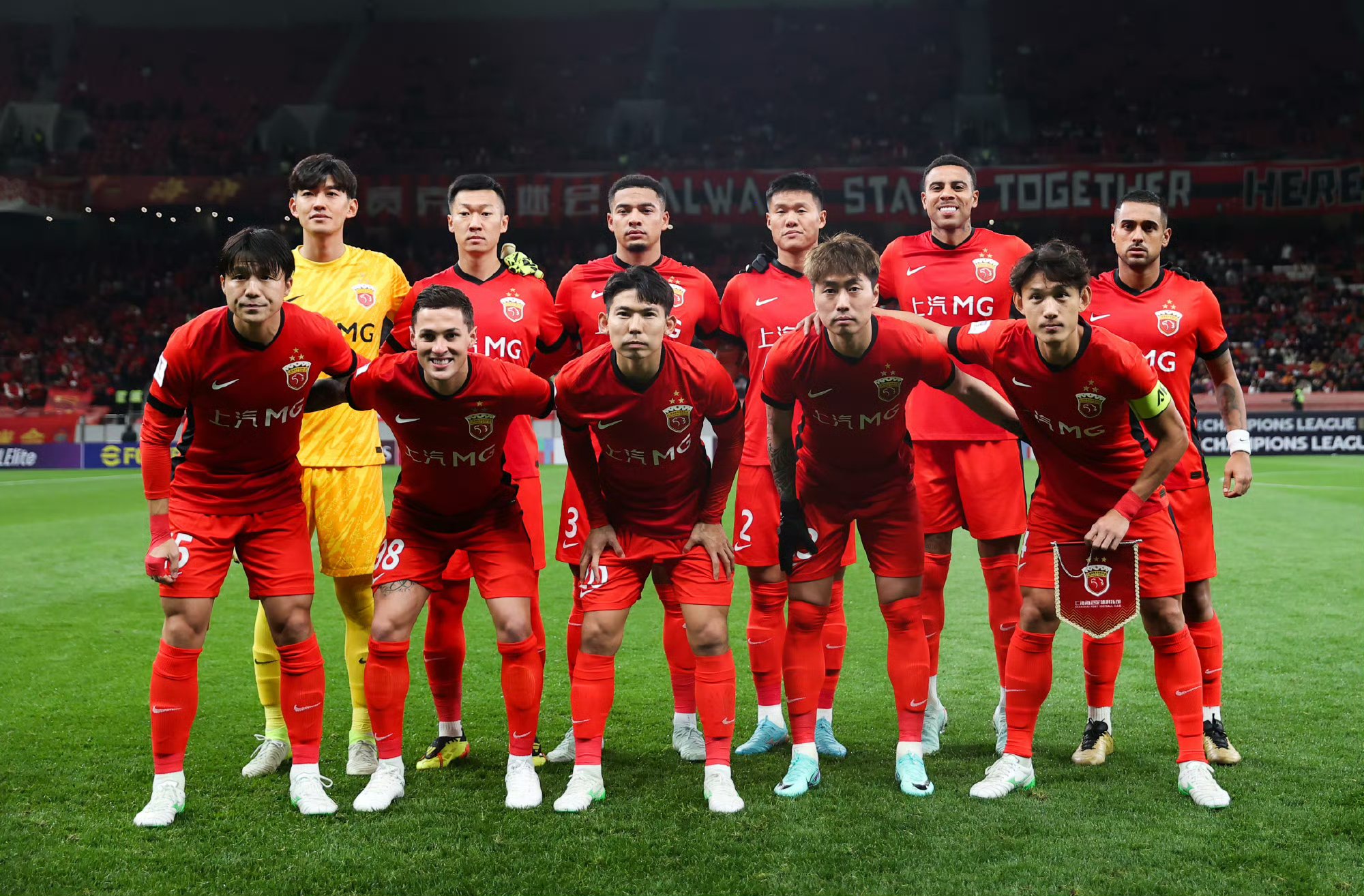 开云体育app-巴伦西亚球队在亚冠比赛中斩获胜利