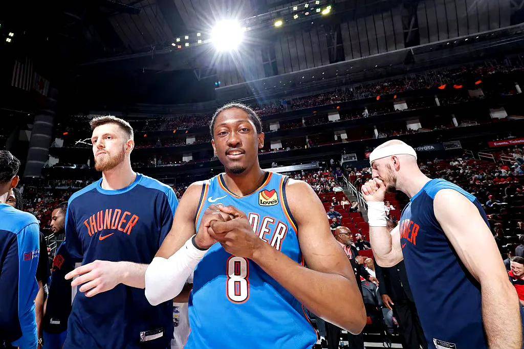 火箭队员集体发威，连日备战赢得胜利的简单介绍