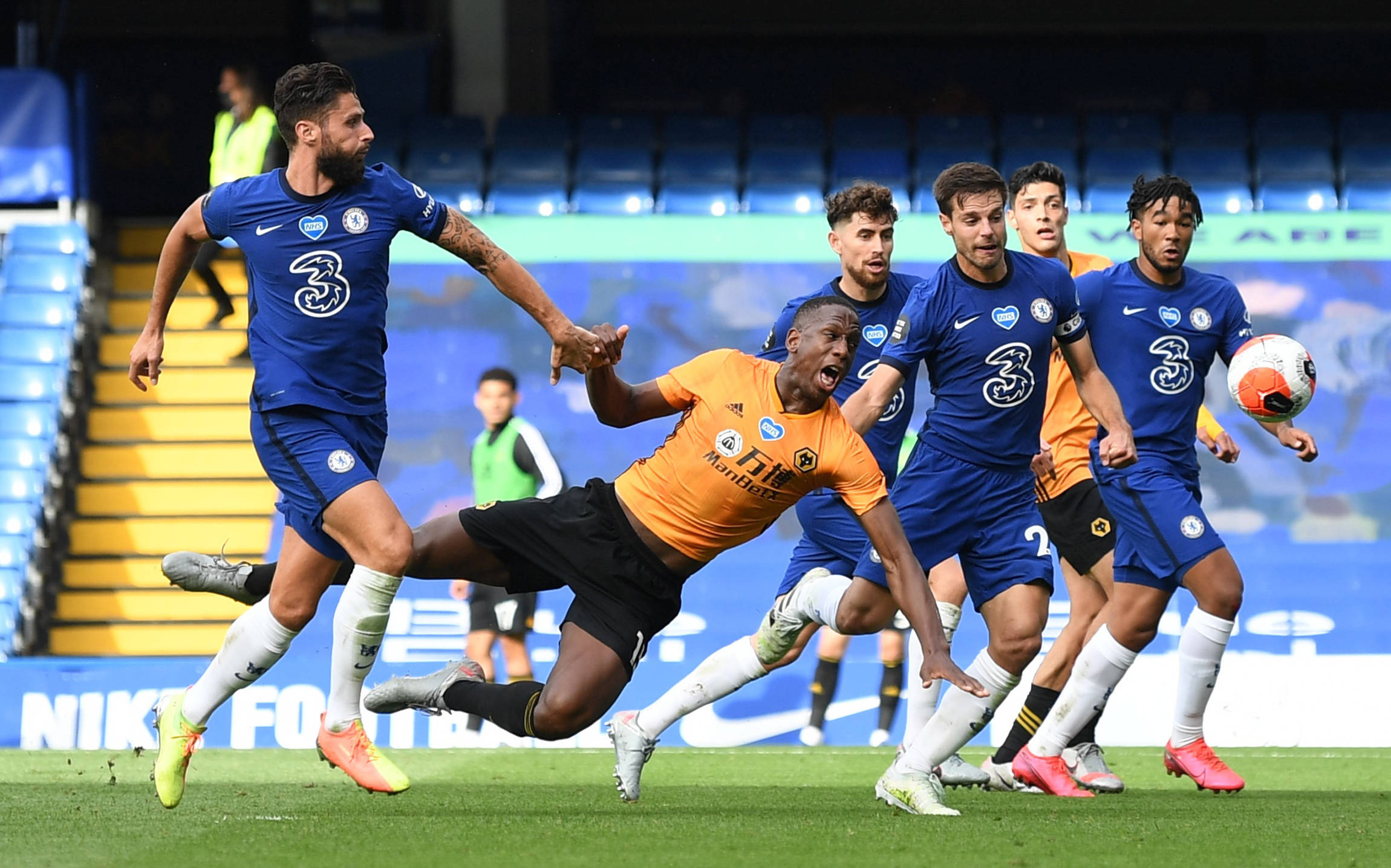 开云体育登录-切尔西客场大胜莱斯特城，继续追赶领头羊