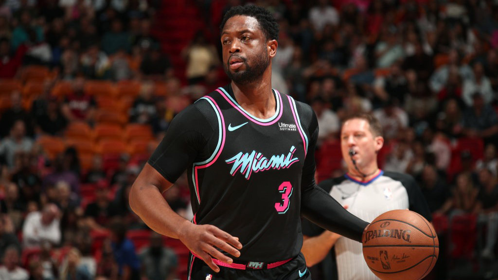 关于爵士队长因事宣布退赛，全队深感失望的信息