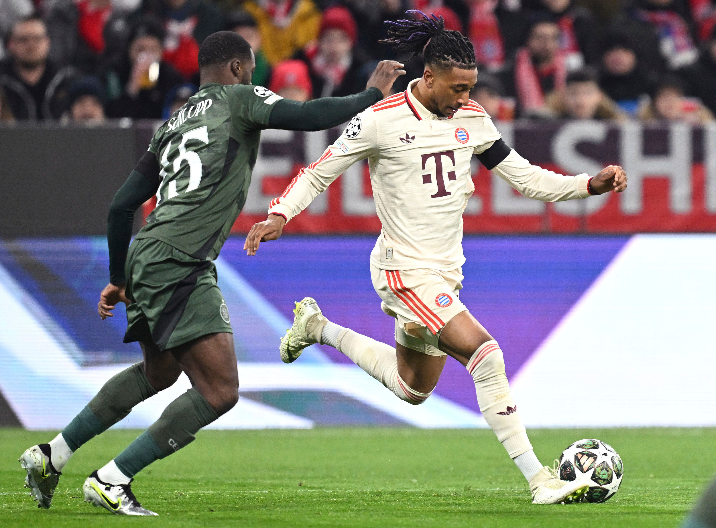 拜仁客场大捷，轻松锁定半决赛资格的简单介绍