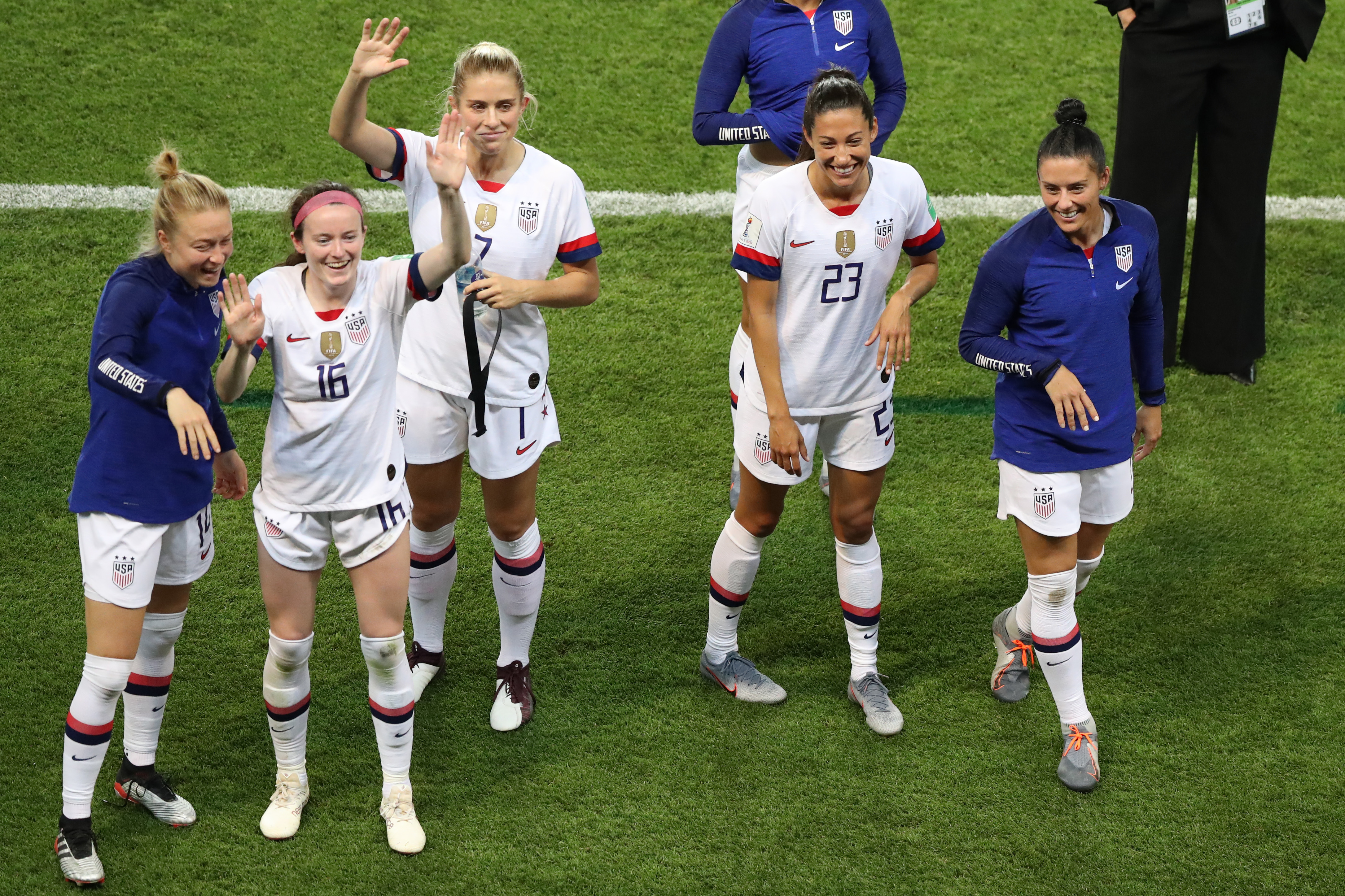 开云体育在线-美国队成功阻挡女足国家队进球，保持三连胜的简单介绍