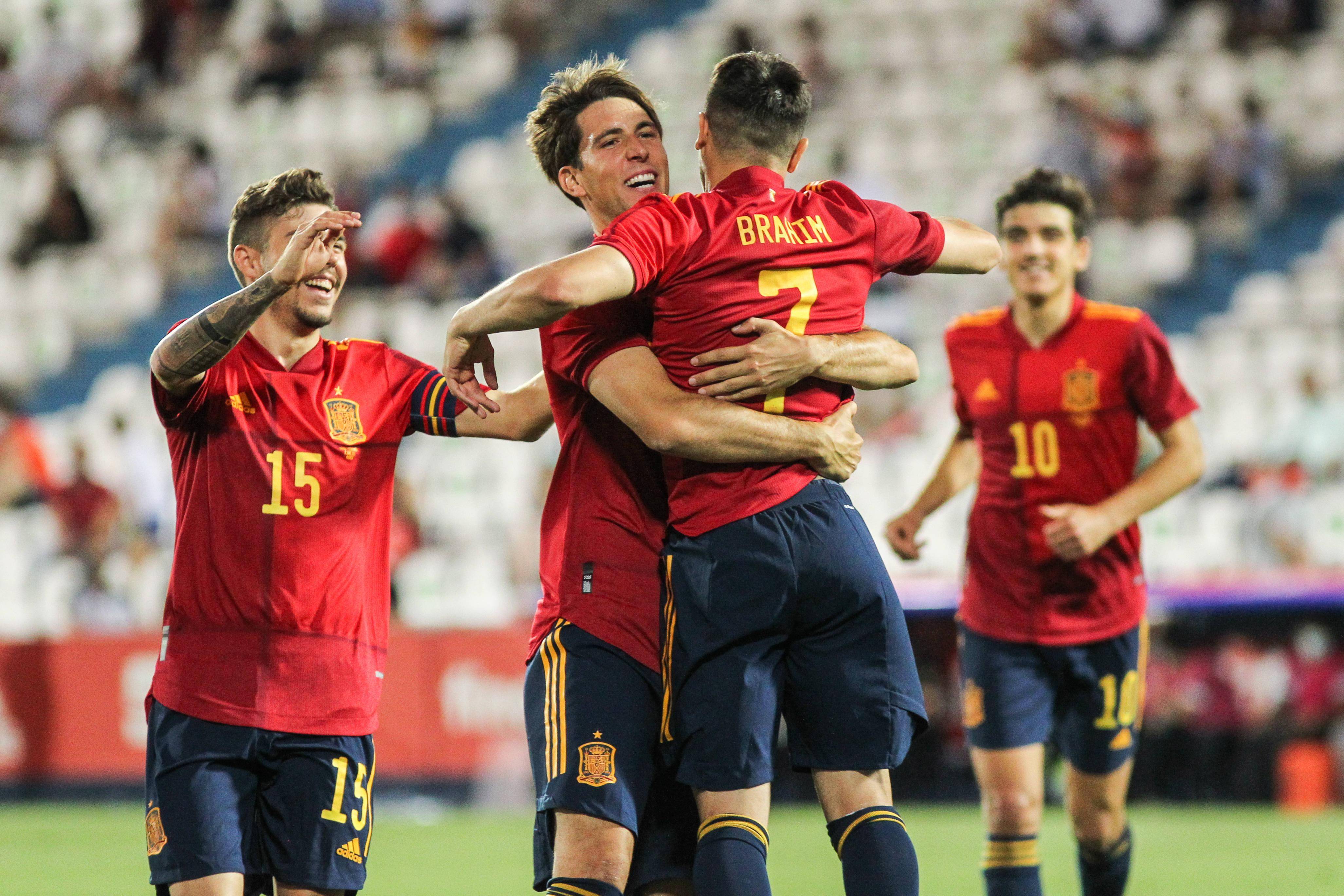 开云平台-意大利队与西班牙对抗