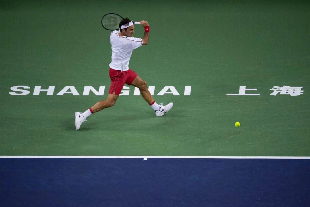 费德勒在上海的比赛中转会