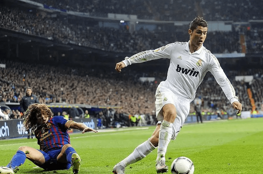 开云体育app-阿贾克斯逆袭南特，实现重要胜利