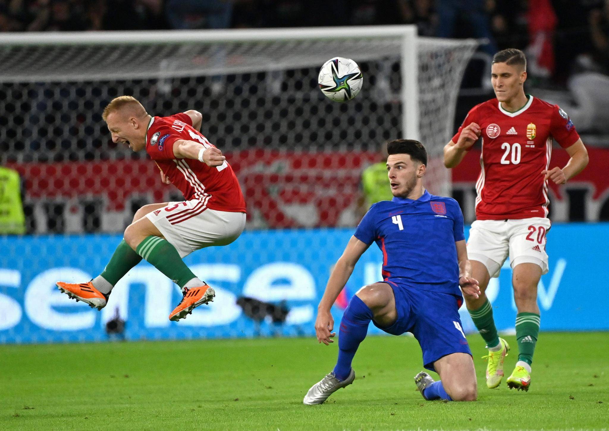 开云体育在线-关于德国队携手匈牙利队，共同冲击胜利的信息