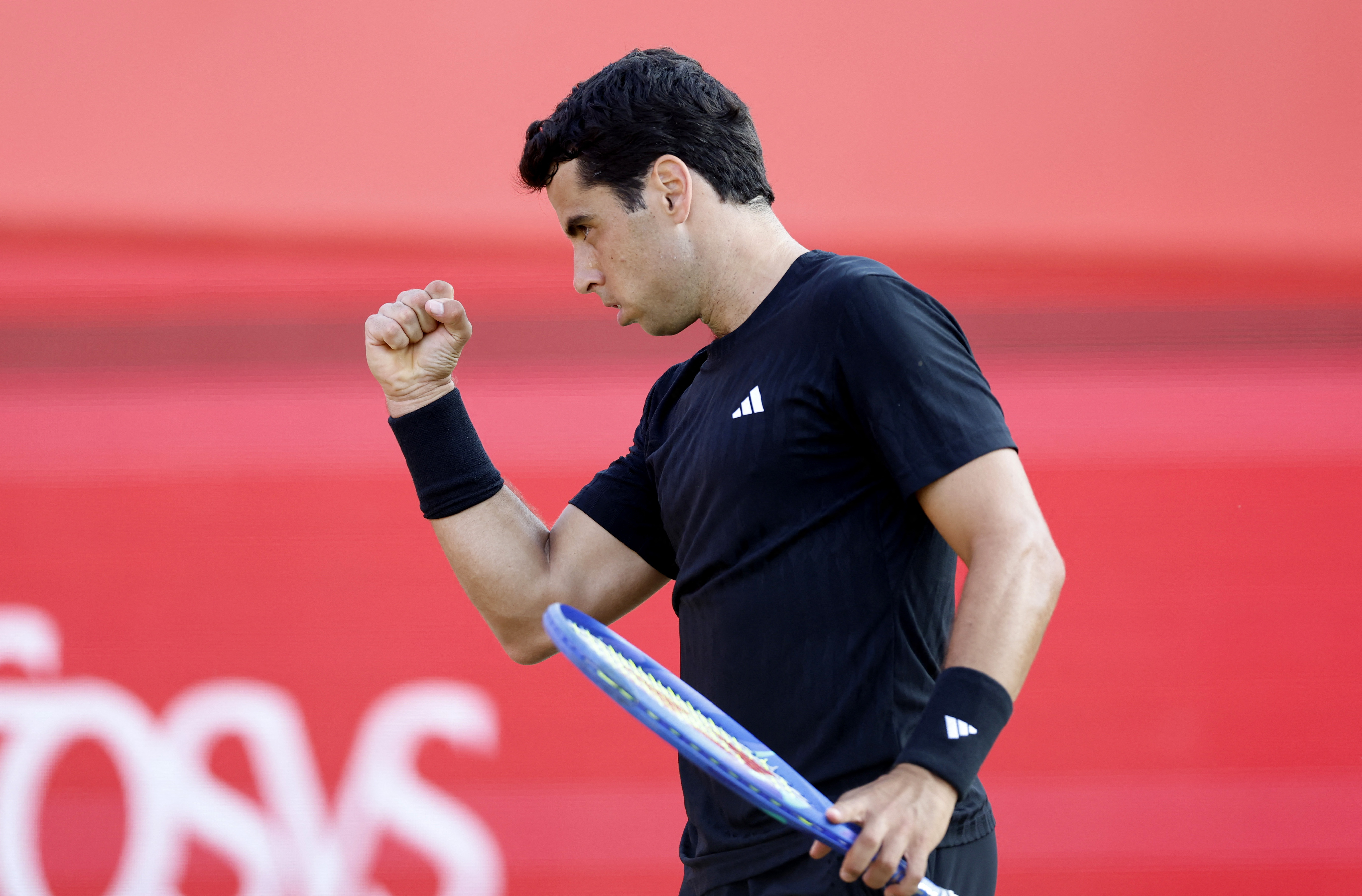 开云体育平台APP-意大利网球队完胜日本网球队，阿尔卡拉斯绝境逆转的简单介绍