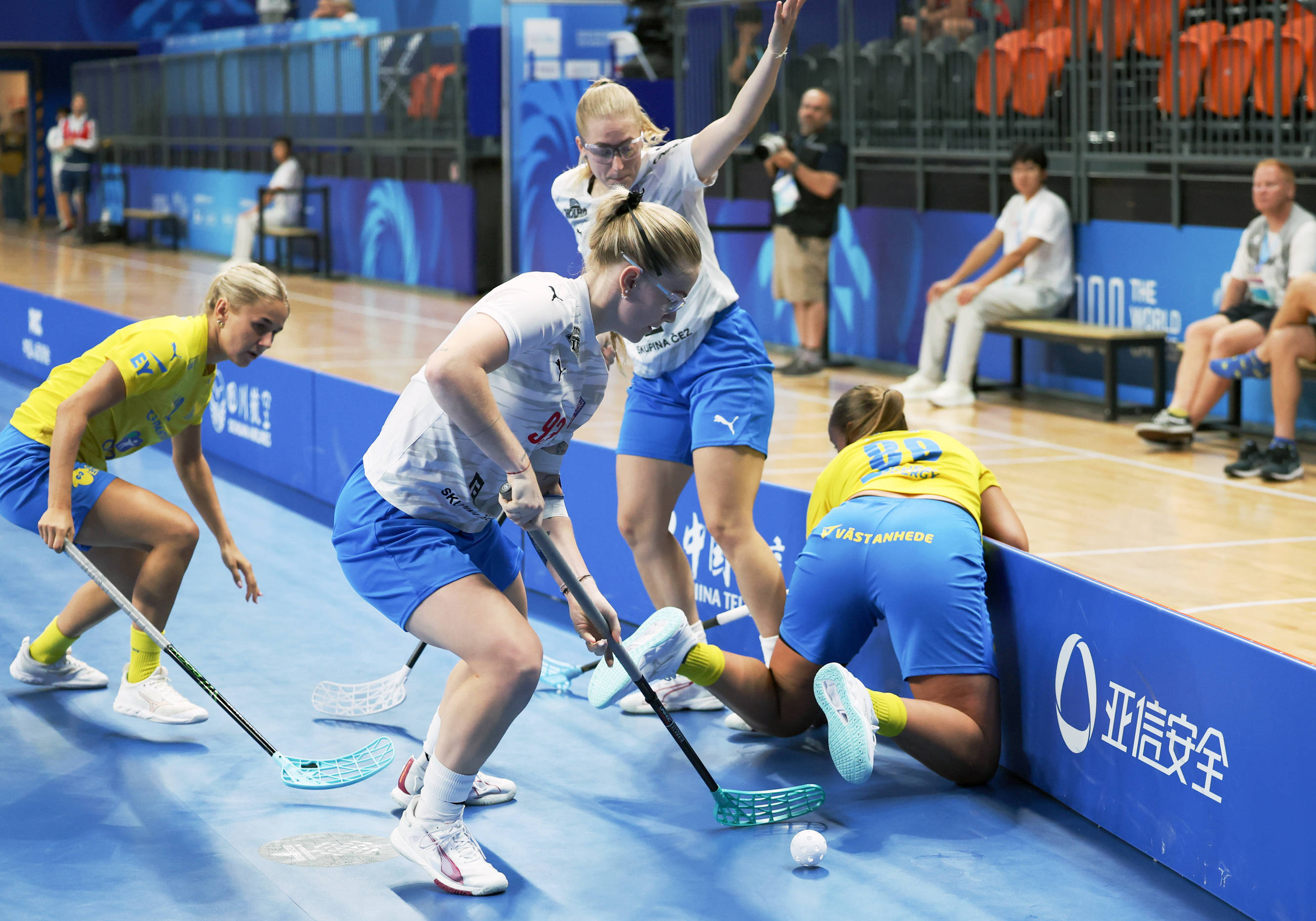 开云体育入口-关于捷克队巧取胜利，斩获欧国联半决赛资格的信息