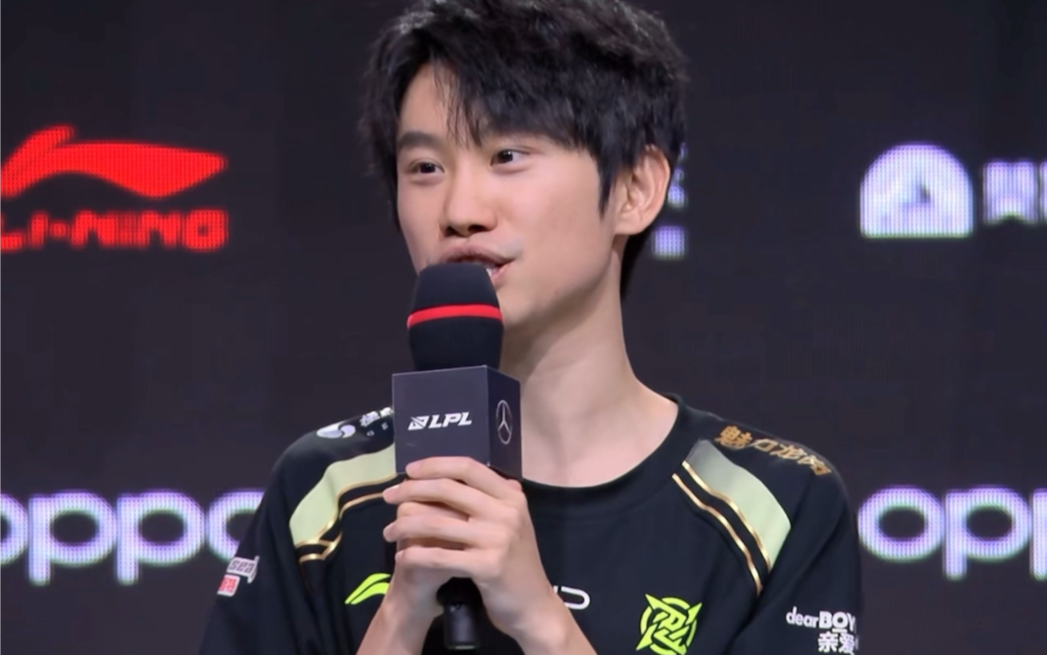 开云体育中国-包含IG横扫FLY，Doinb操刀奇招英雄翻盘焦点之战全球总决赛，留下经典瞬间的词条