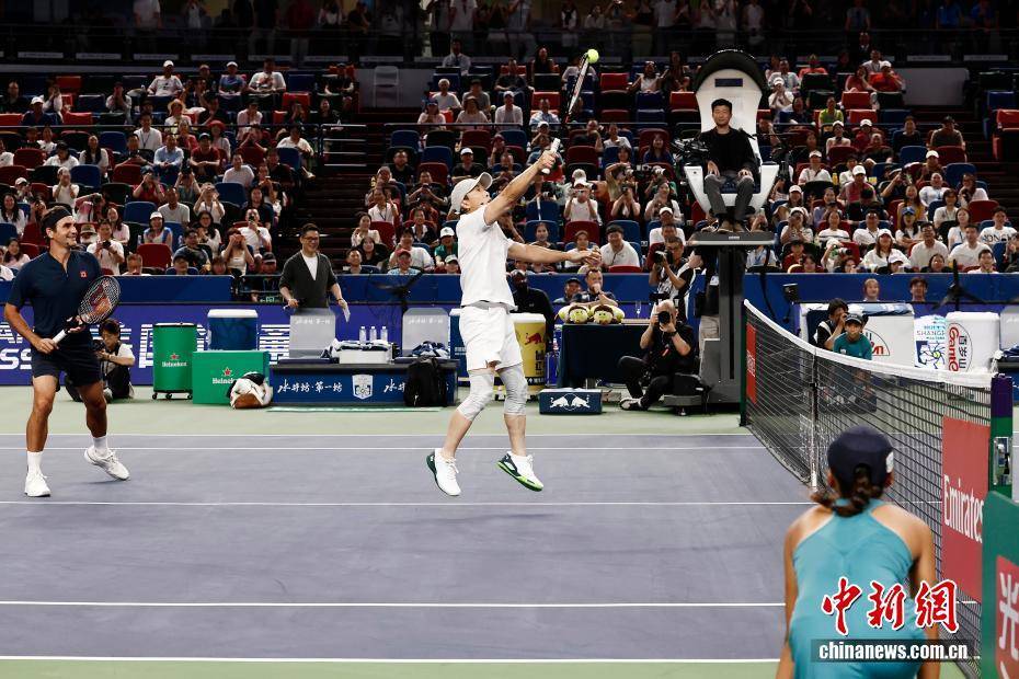 开云平台-关于德国网球队碾压意大利网球队，费德勒绝境逆转的信息