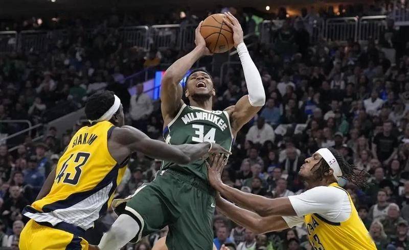 开云官网-雄鹿碾压深圳队，莫兰特关键制胜