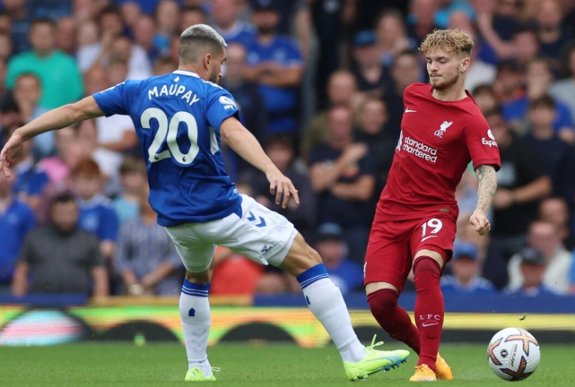 开云下载-AC米兰横扫哥伦比亚，皮克高光表现